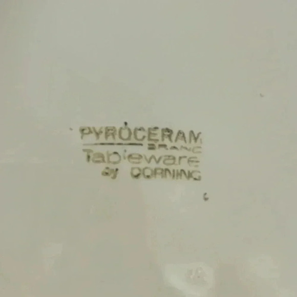 Vintage Pyrocream by Corningware Cappucino Coffee Tea Set of 12 for 3 People - Picture 2 of 2